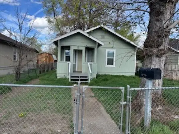 27 Monrovia Street, Susanville, CA 96130