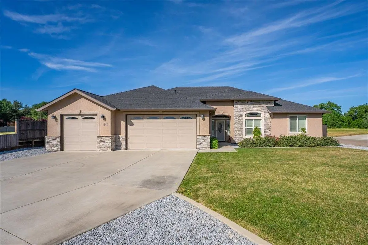 1560 Carl Court, Red Bluff, CA 96080 - #1