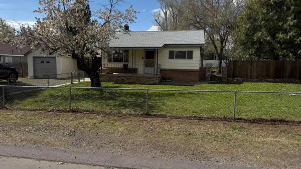 532 N Weatherlow Street, Susanville, CA 96130