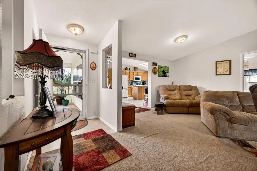 3042 Hwy 99 W, Corning, CA 95963 - #3