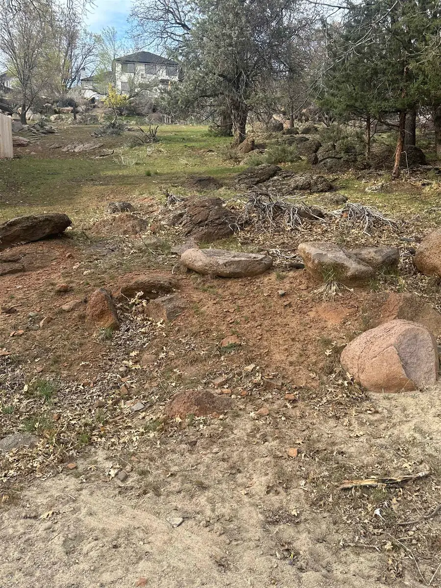 000 Glenn Street, Susanville, CA 96130 - #3