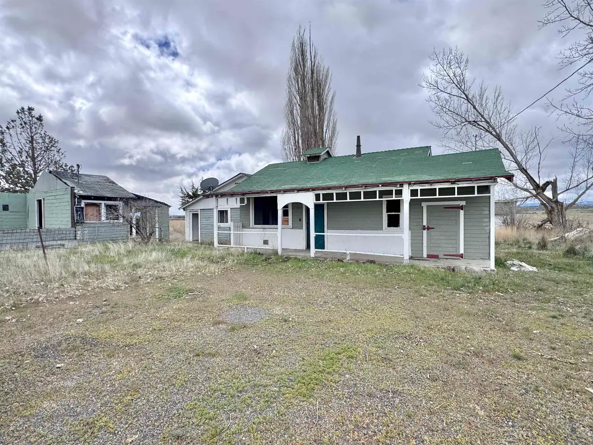 37904 Hwy 299 E, Alturas, CA 96101 - #1