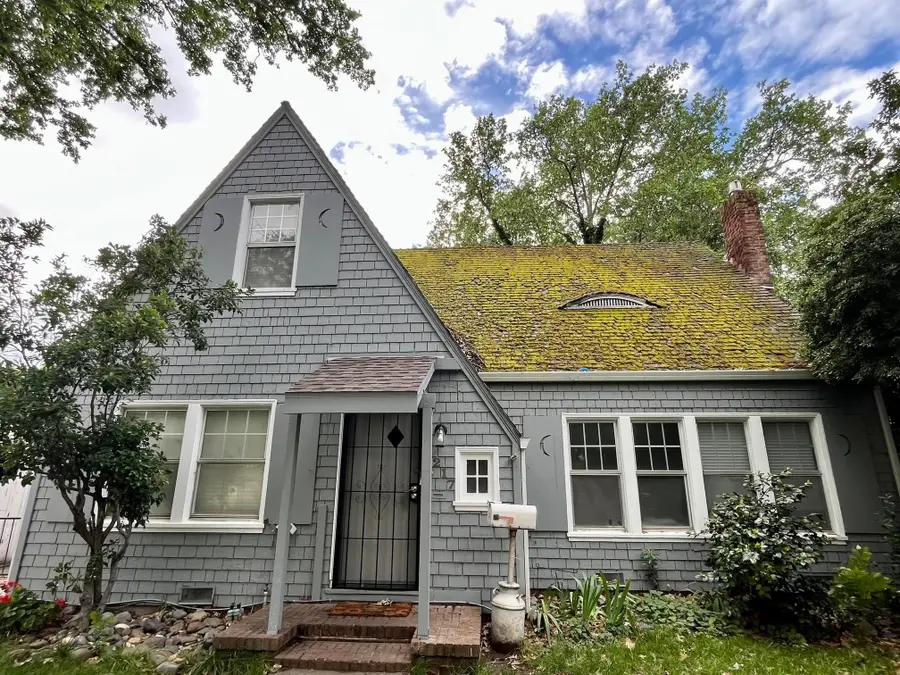 1217 Johnson Street, Red Bluff, CA 96080 - #3