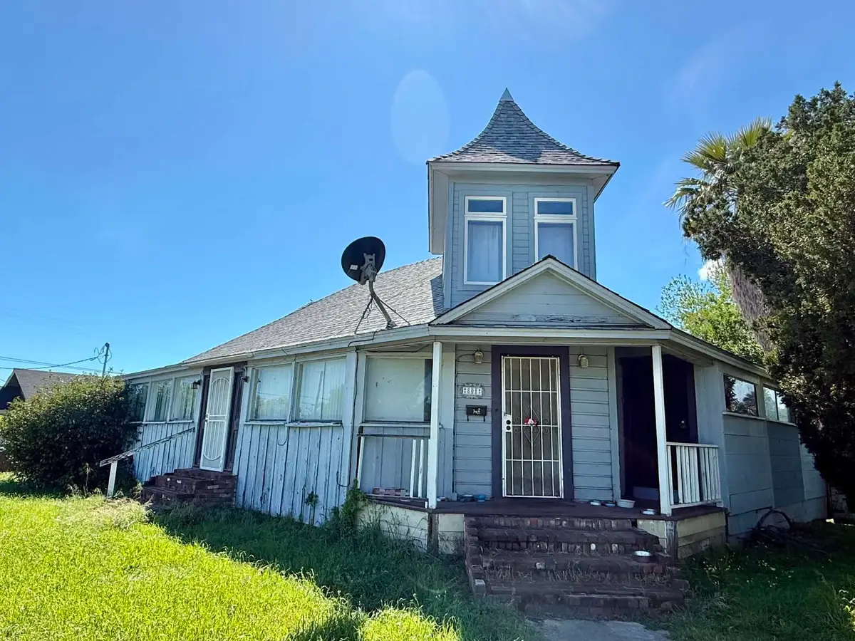 801 Almond Street, Corning, CA 96021 - #1