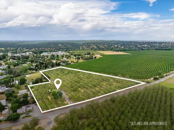 820 Paynes Creek Road, Red Bluff, CA 96080