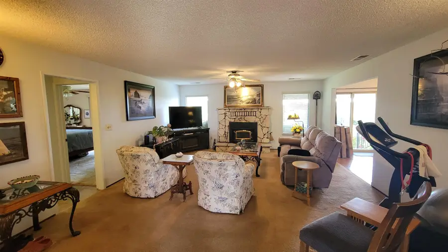 22169 River View Drive, Cottonwood, CA 96022 - #2
