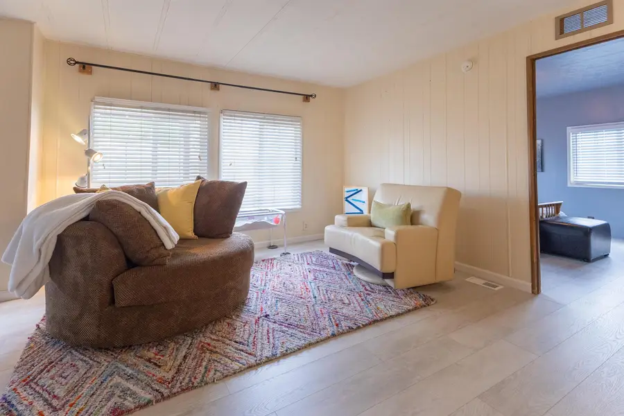 2000 Paiute Ln, Susanville, CA 96130 - #3