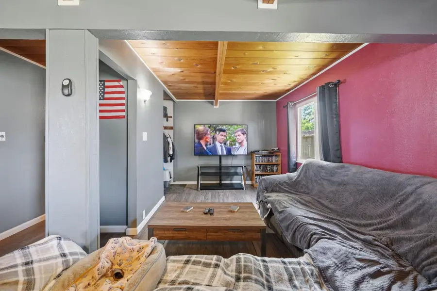 1735 Douglass Street, Red Bluff, CA 96080 - #2