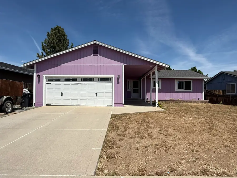 615 Shawn Way, Susanville, CA 96130 - #2