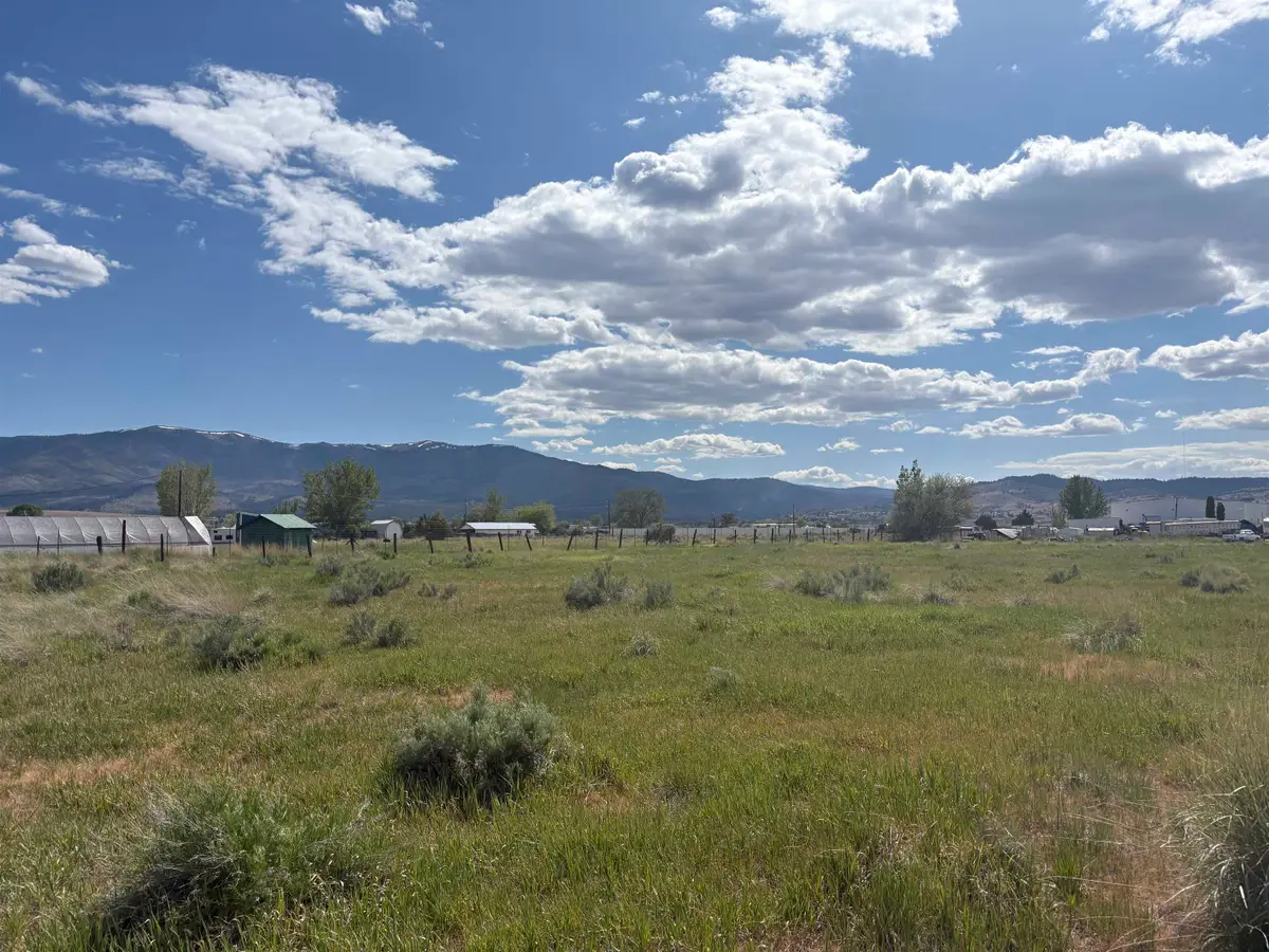 702-380 Mcgowan Ln, Susanville, CA 96130 - #1