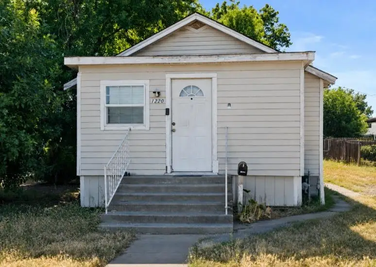 1220 5th Avenue, Corning, CA 96021 - #1