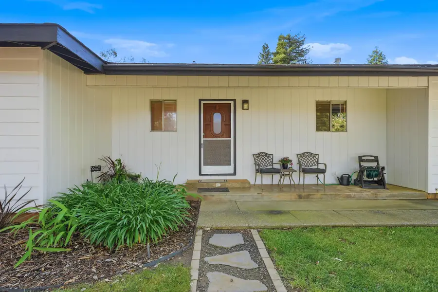 12068 Alta Vista Court, Red Bluff, CA 96080 - #2