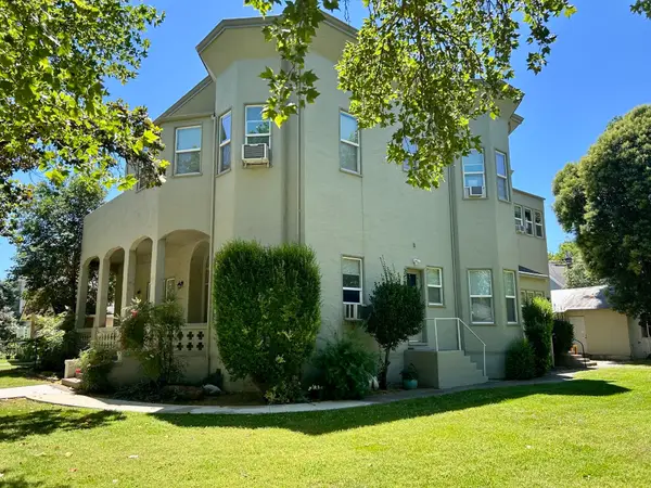 1051 Washington Street, Red Bluff, CA 96080