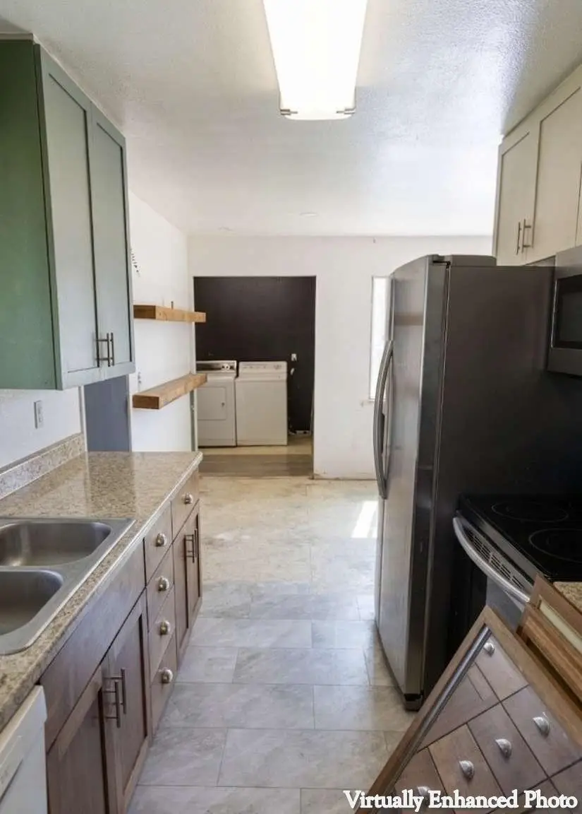 518 Woodside Way, Susanville, CA 96130 - #3