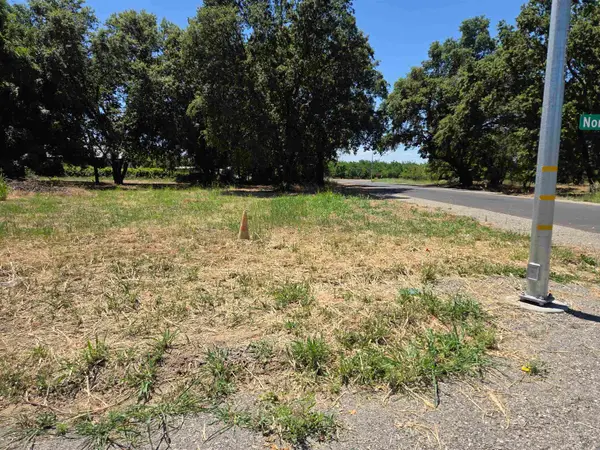 N. 4TH 2nd Street, Tehama, CA 96090