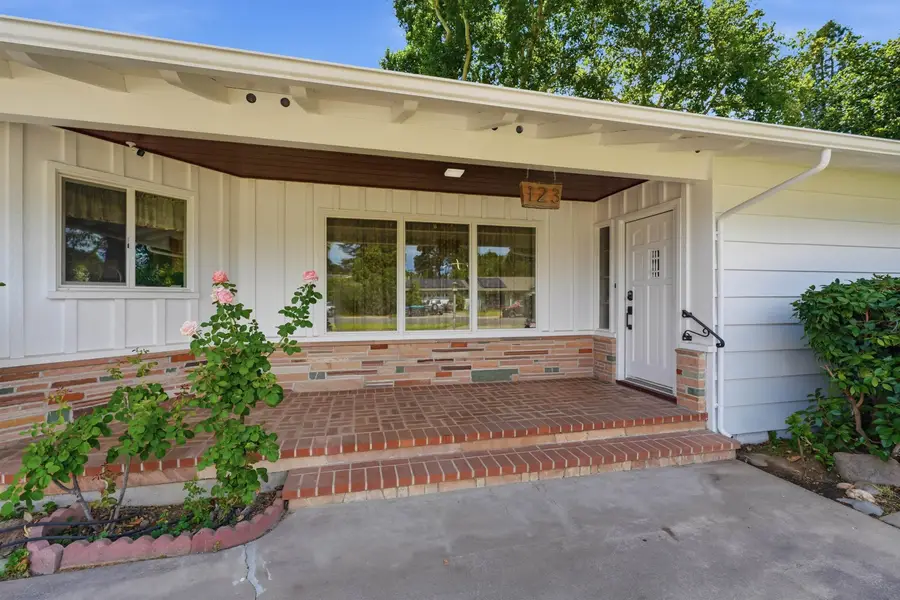 123 Gurnsey Avenue, Red Bluff, CA 96080 - #2
