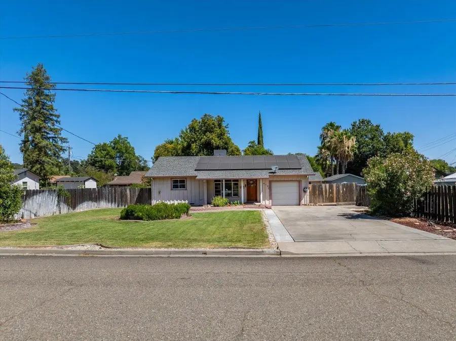 818 Olive Street, Red Bluff, CA 96080 - #3