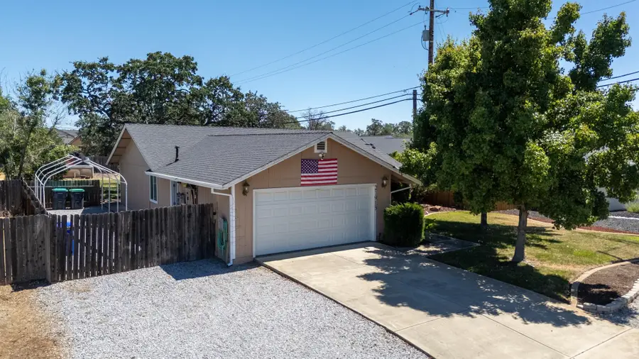 21913 Chimney Rock Drive, Cottonwood, CA 96022 - #2