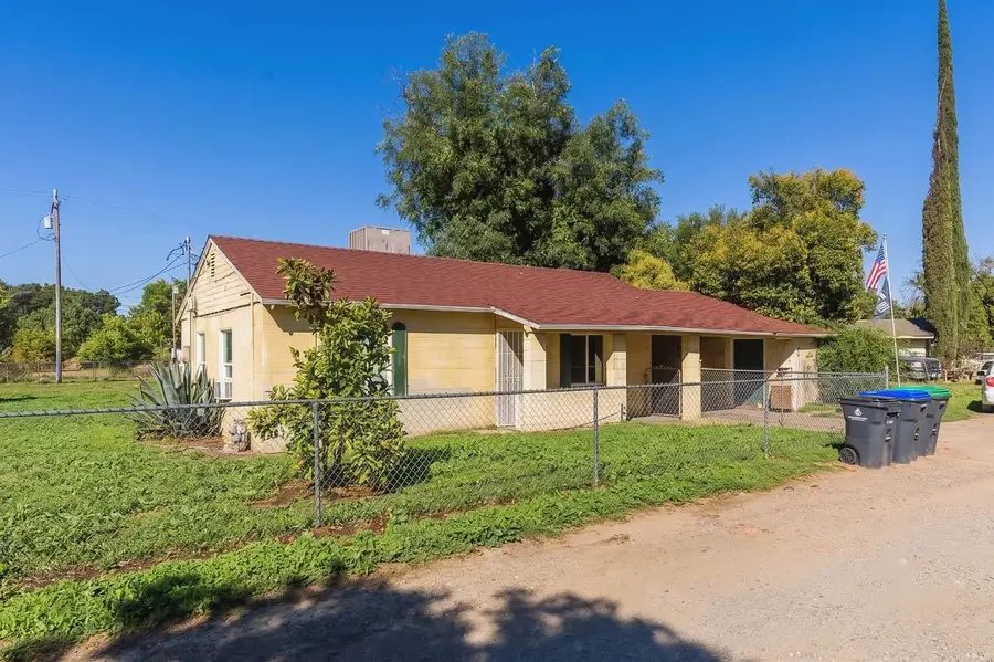 200 White Road, Red Bluff, CA 96080 - #3