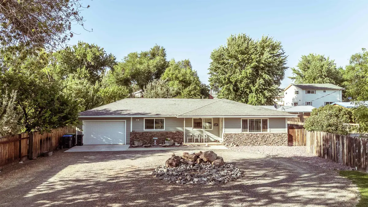 811 Mark St, Susanville, CA 96130 - #1