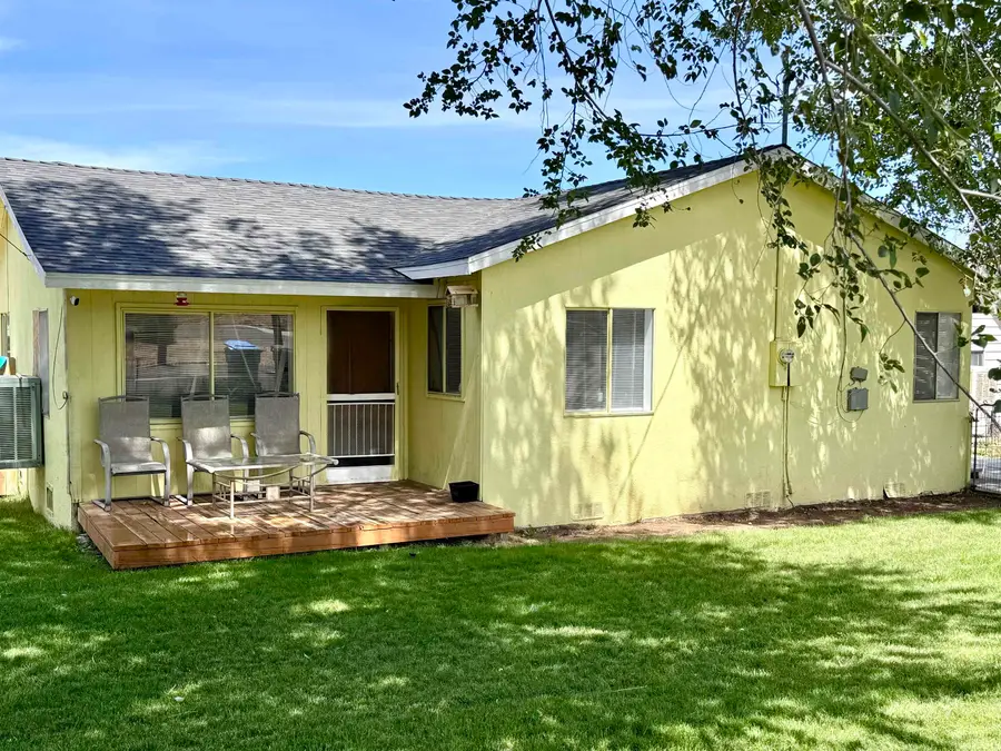 1107 Chestnut Street, Susanville, CA 96130 - #2