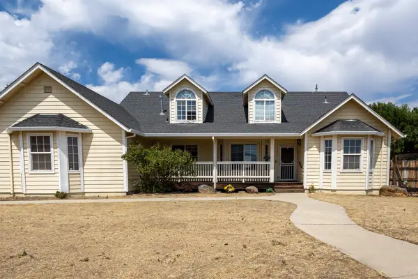 1105 Orlo Dr, Susanville, CA 96130