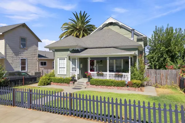 1138 Washington Street, Red Bluff, CA 96080