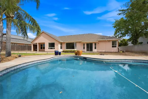 70 Agua Verdi Drive, Red Bluff, CA 96080
