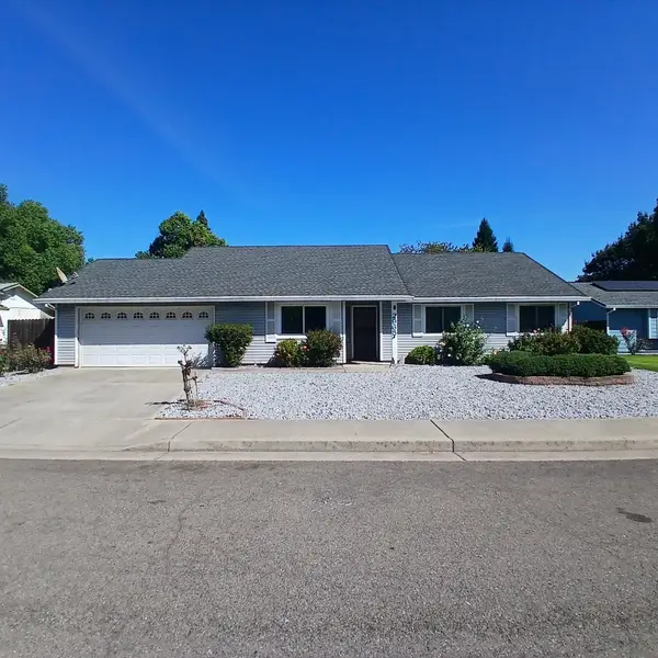 2965 Brookside Dr., Redding, CA 96001
