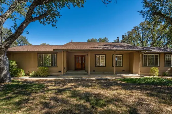 14430 Molluc Drive, Red Bluff, CA 96080