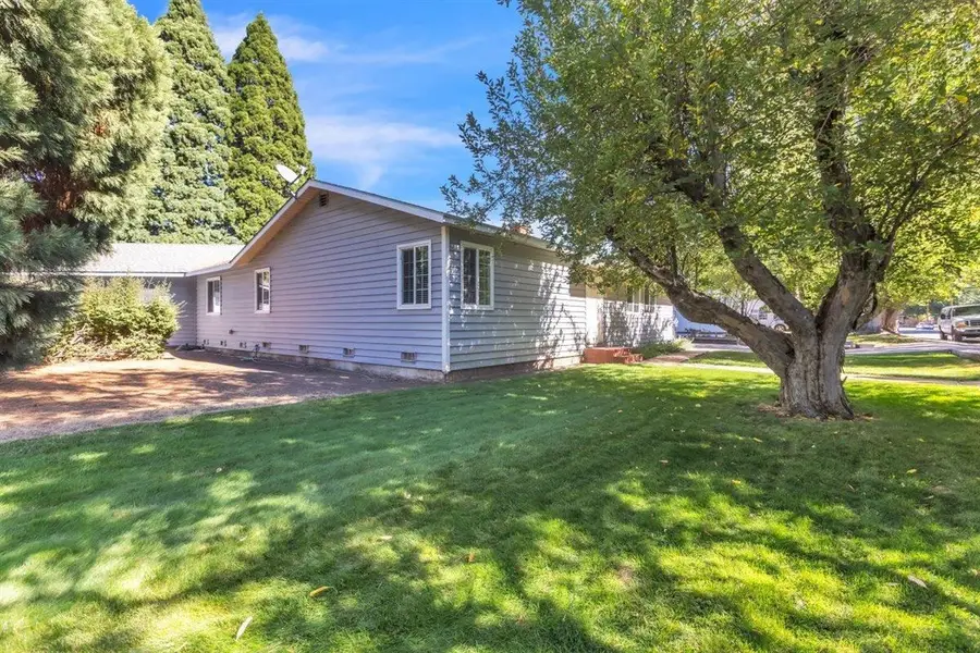 801 Willow Street, Susanville, CA 96130 - #3
