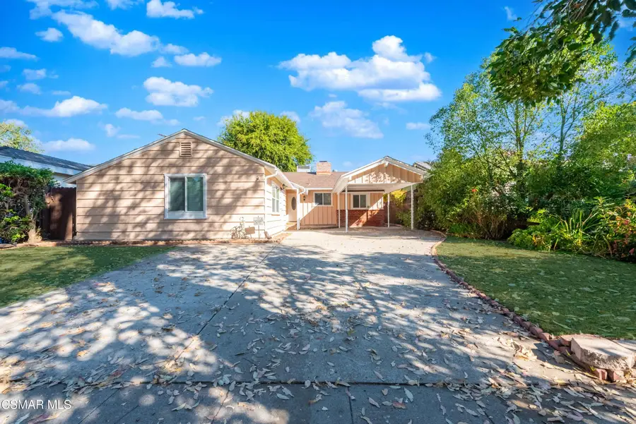 22125 Costanso, Woodland Hills, CA 91364 - Image #3