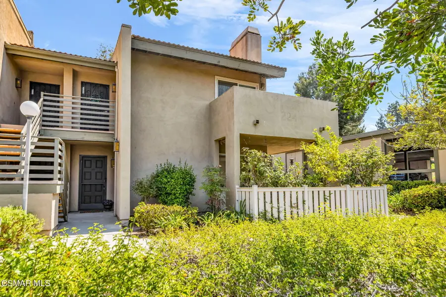 224 Oakleaf, Thousand Oaks, CA 91360 - Image #2