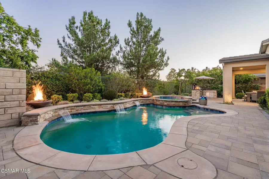 6852 Shadow Wood, Moorpark, CA 93021 - Image #2