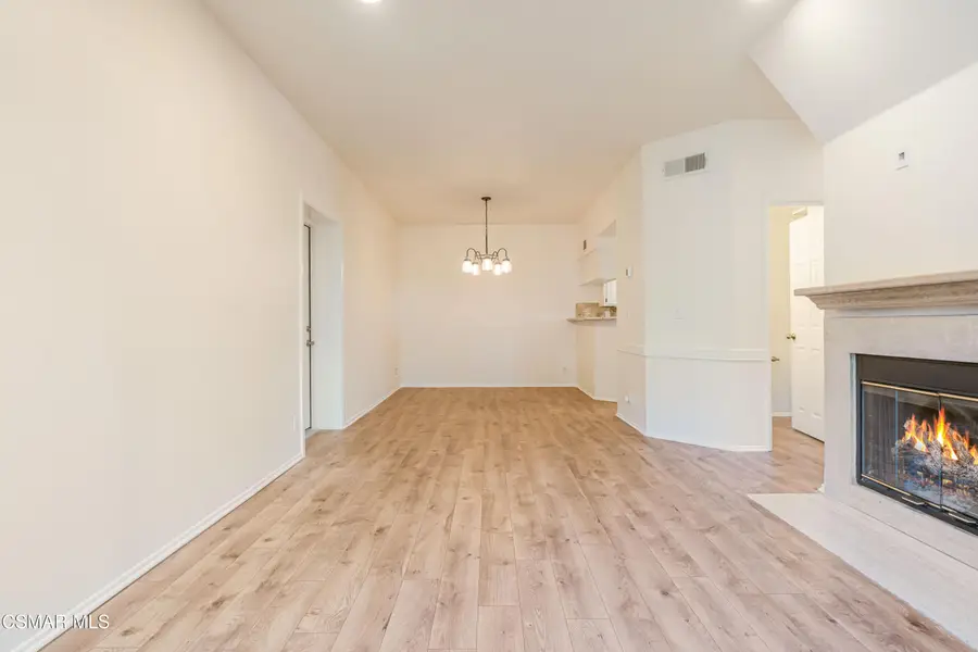 637 Indian Oak, Oak Park, CA 91377 - Image #2
