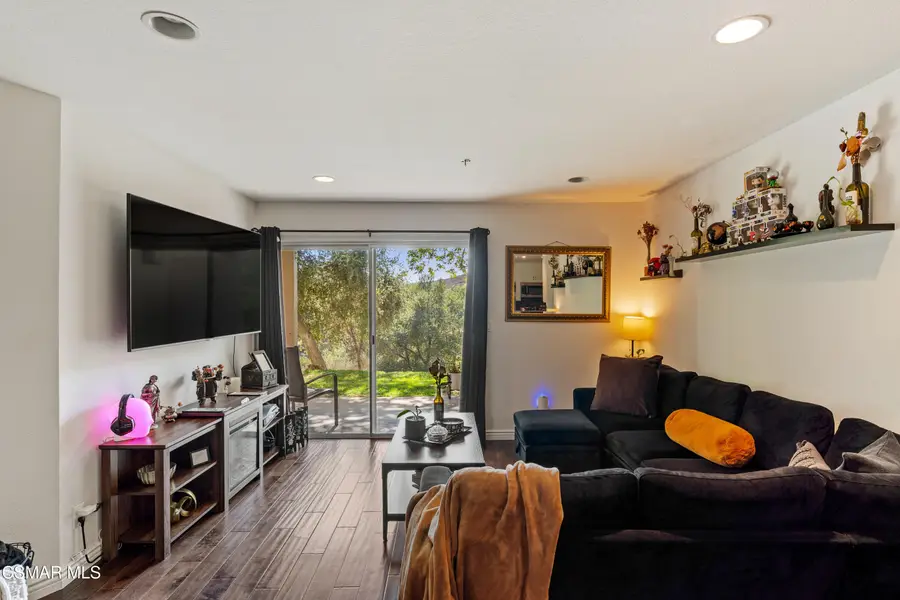 5744 Oak Bend, Oak Park, CA 91377 - Image #3