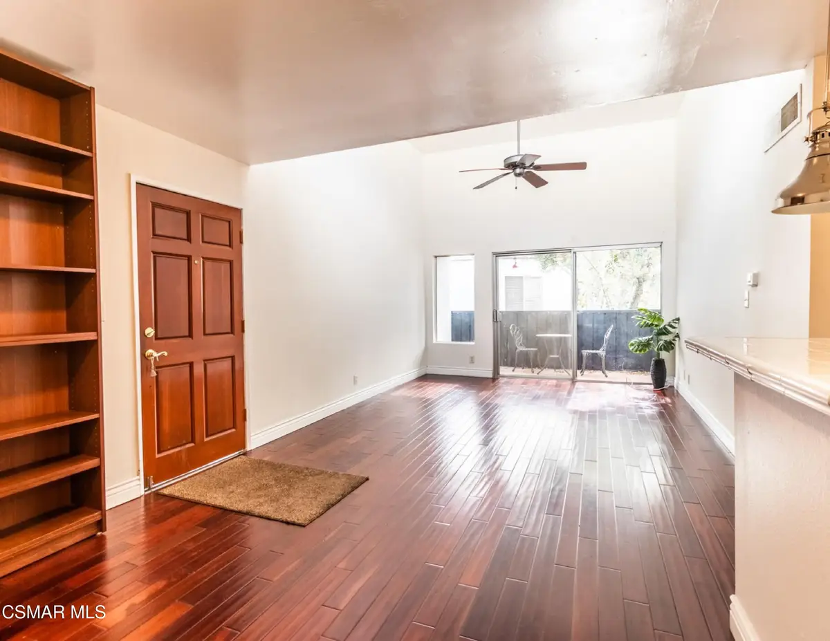 18645 Hatteras, Tarzana, CA 91356 - Image #1