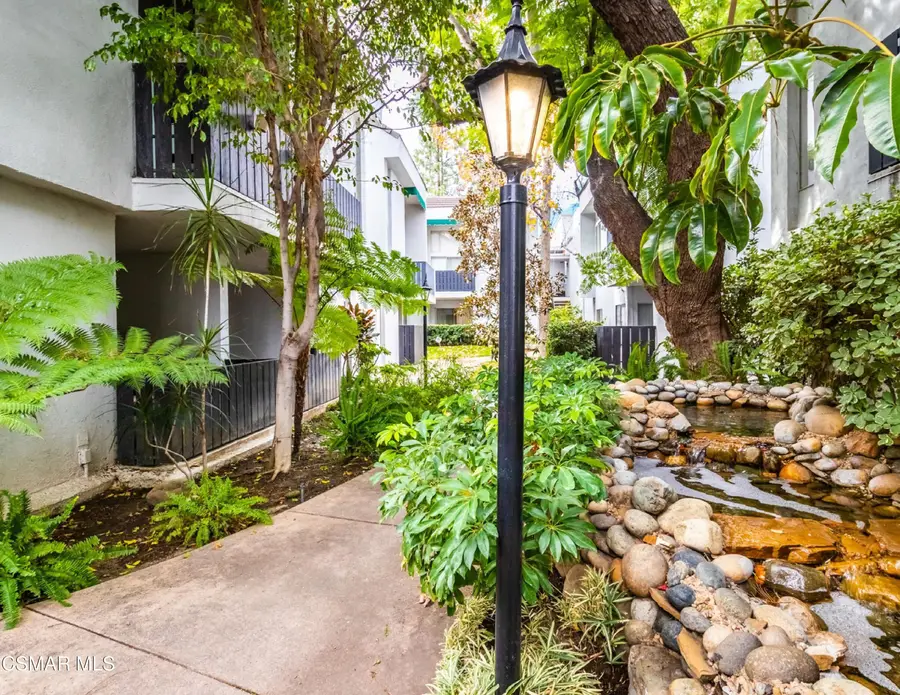 18645 Hatteras, Tarzana, CA 91356 - Image #2