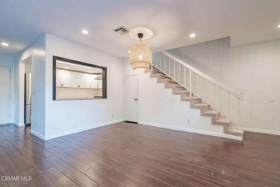 7231 Balboa, Van Nuys, CA 91406 - Image #2