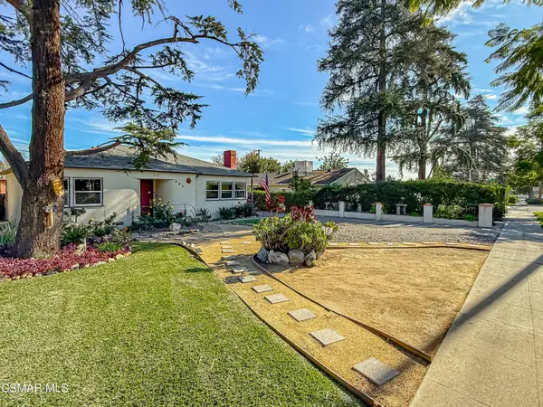 484 N Sierra Madre, Pasadena, CA 91107