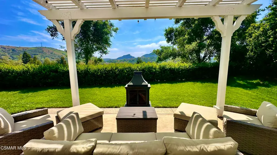 1658 Bushgrove, Lake Sherwood, CA 91361 - Image #2