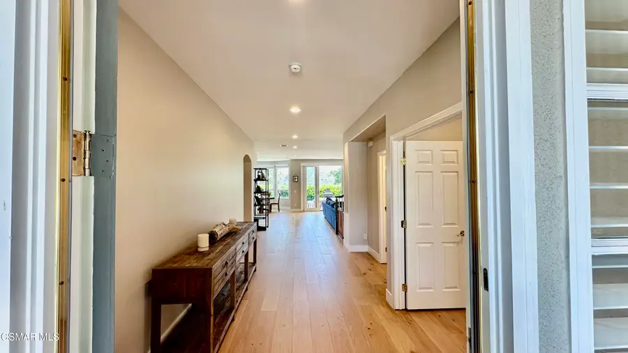 1658 Bushgrove, Lake Sherwood, CA 91361 - Image #3