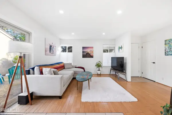 7029 Flicker, Ventura, CA 93003