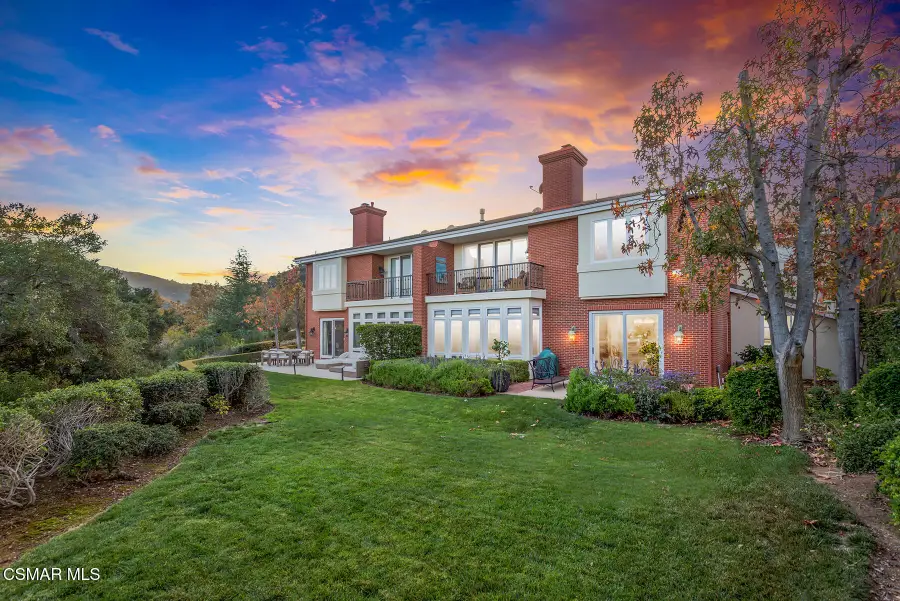 2378 Heatherbank, Thousand Oaks, CA 91361 - Image #2