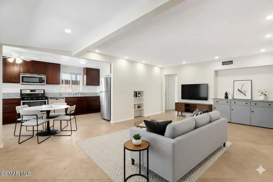 7322 Lindley, Reseda, CA 91335 - #3