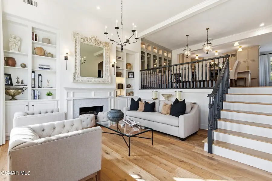 2406 Swanfield, Thousand Oaks, CA 91361 - Image #2