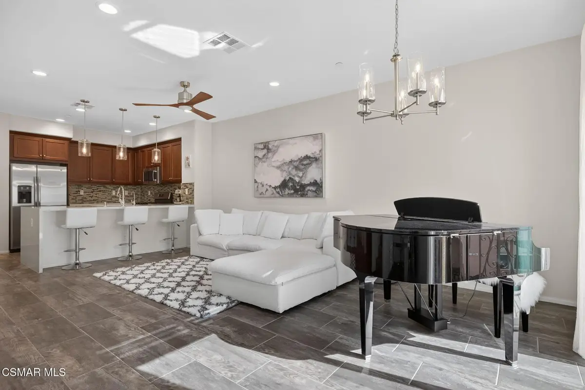 449 Pecana, Camarillo, CA 93012 - Image #1