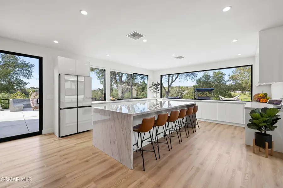 911 Vivian, Newbury Park, CA 91320 - #2