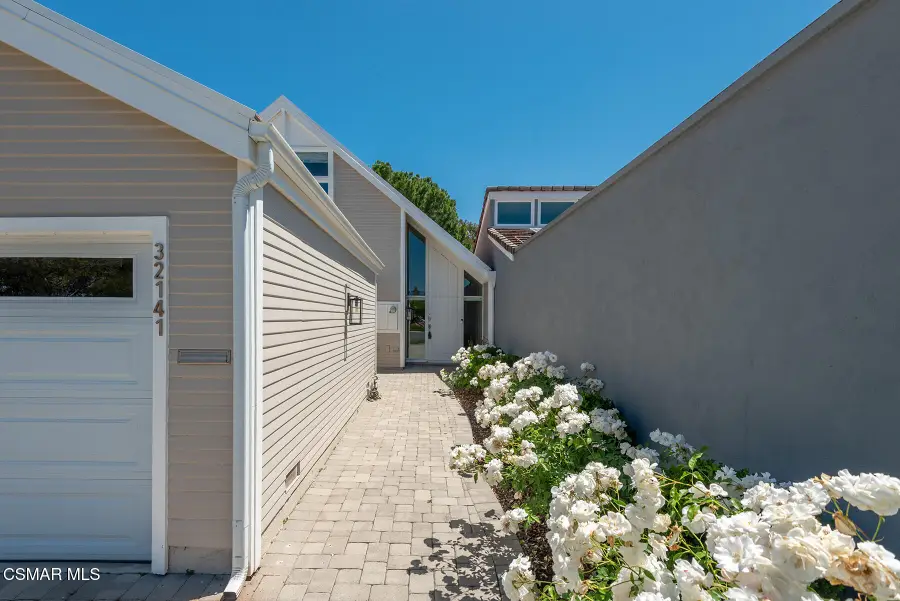 32141 Lake Meadow, Westlake Village, CA 91361 - #2