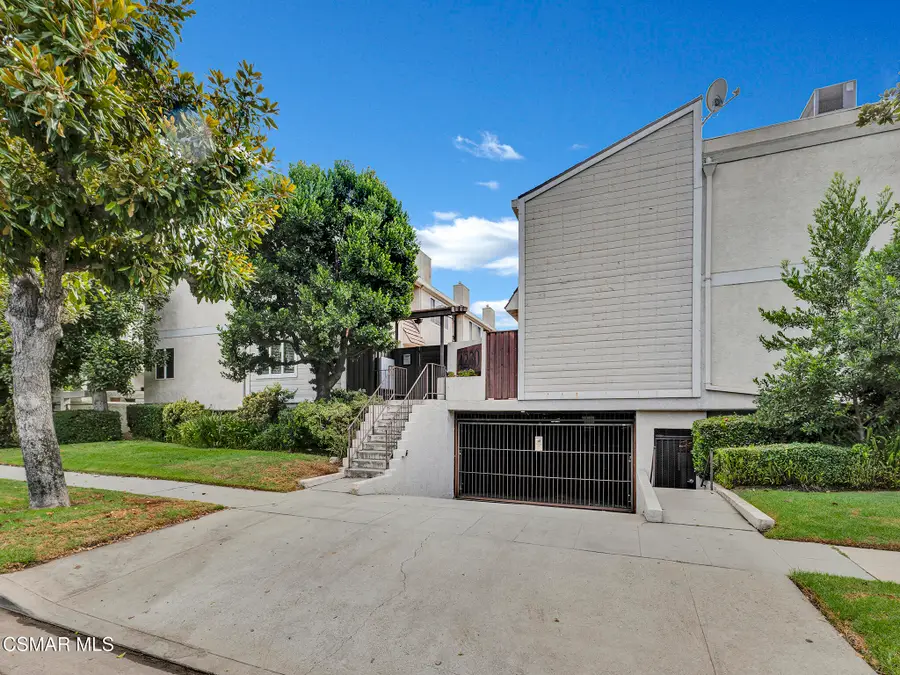 4230 Whitsett, Studio City, CA 91604 - #3